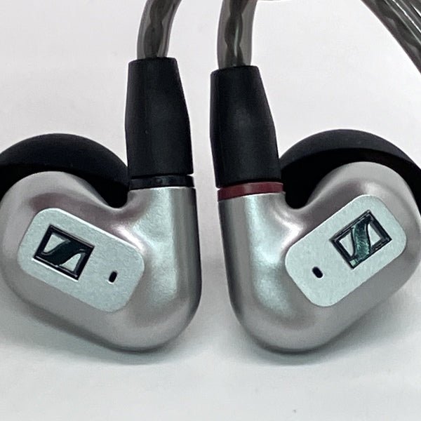 【中古】IE 200 Silver Edition【日本橋】