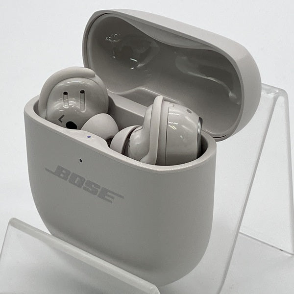 【中古】Quietcomfort Ultra Earbuds 2nd Gen White Smoke【秋葉原】