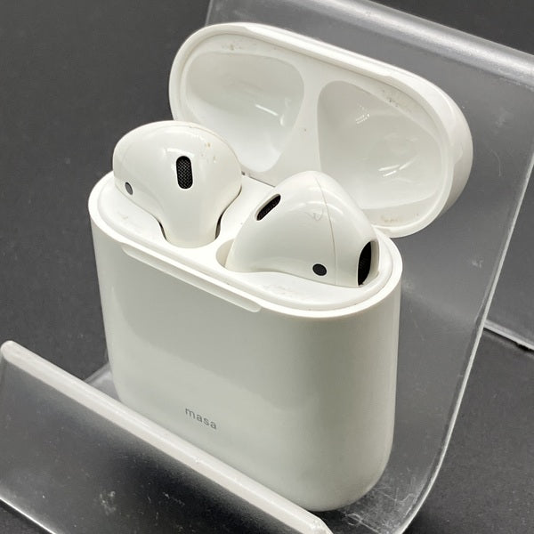 【中古】AirPods MMEF2J/A【秋葉原】