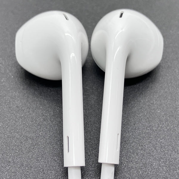 【中古】EarPods（USB-C） インナーイヤー型イヤホン【秋葉原】