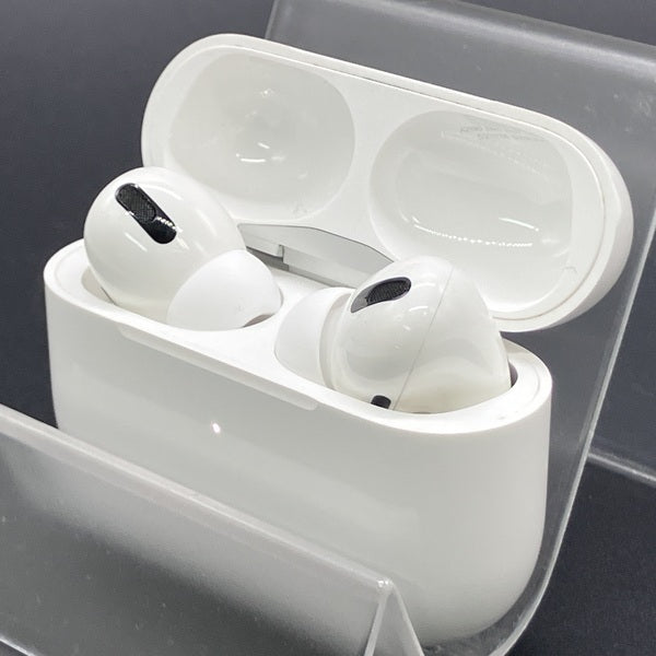 【中古】Apple AirPods Pro MLWK3J/A  (2021/Magsafe)【秋葉原】