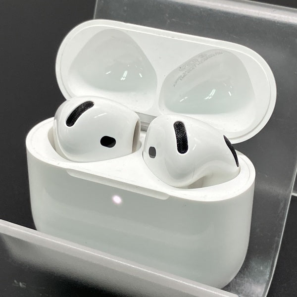 【中古】AirPods 4 MXP93J/A（アクティブノイズキャンセリング搭載）【日本橋】