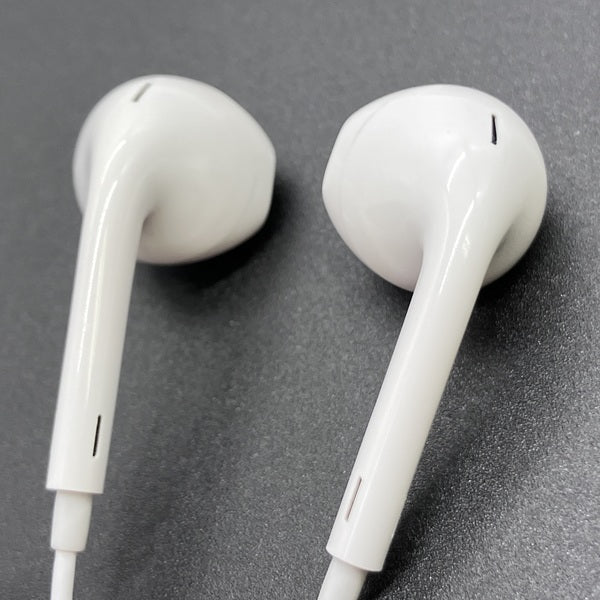 【中古】EarPods（USB-C） インナーイヤー型イヤホン【秋葉原】
