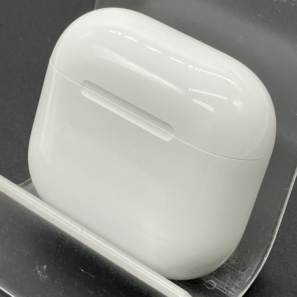 【中古】AirPods 4 MXP93J/A（アクティブノイズキャンセリング搭載）【日本橋】