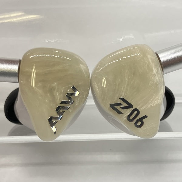 【中古】Z06 Blanc Edition(Universal Fit)【名古屋】