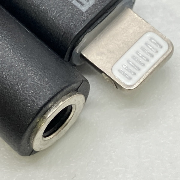 【中古】Lightning-3.5mm変換ケーブル (高耐久) ブラック 【MPA-L35S01BK】【名古屋】