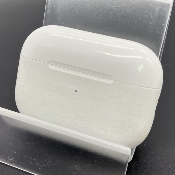【中古】MagSafe充電ケース(USB-C)付きAirPods Pro(第2世代) MTJV3JA【秋葉原】