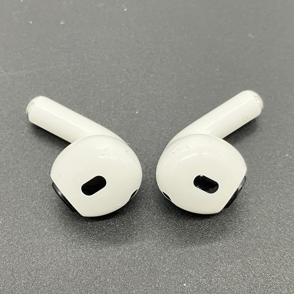 【中古】MagSafe充電ケース(USB-C)付きAirPods Pro(第2世代) MTJV3JA【秋葉原】