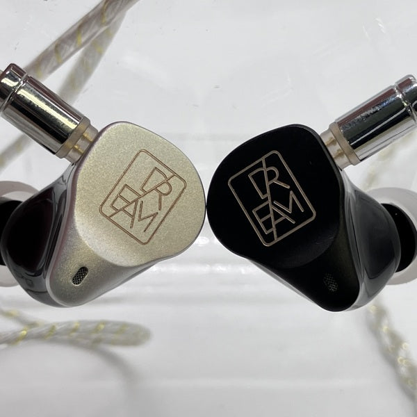 【中古】EM10【日本橋】