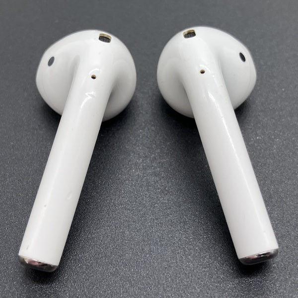 【中古】AirPods with Wireless Charging Case  MRXJ2J/A【秋葉原】