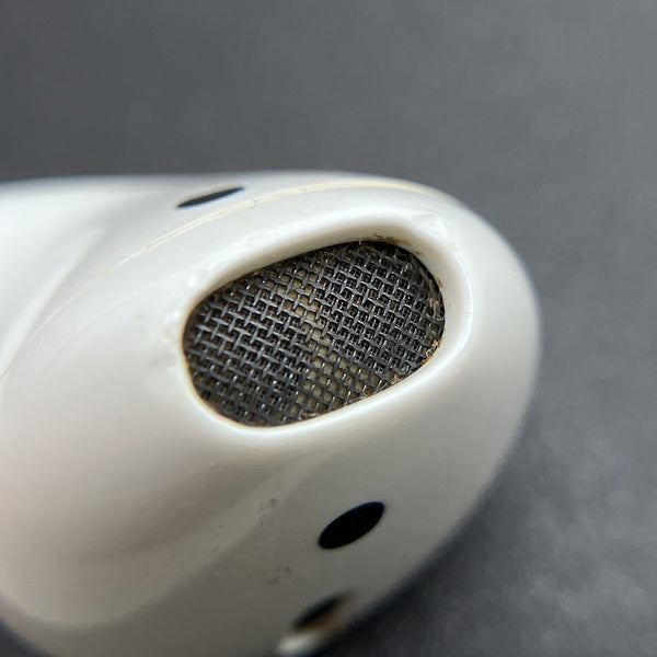 【中古】AirPods with Wireless Charging Case  MRXJ2J/A【秋葉原】