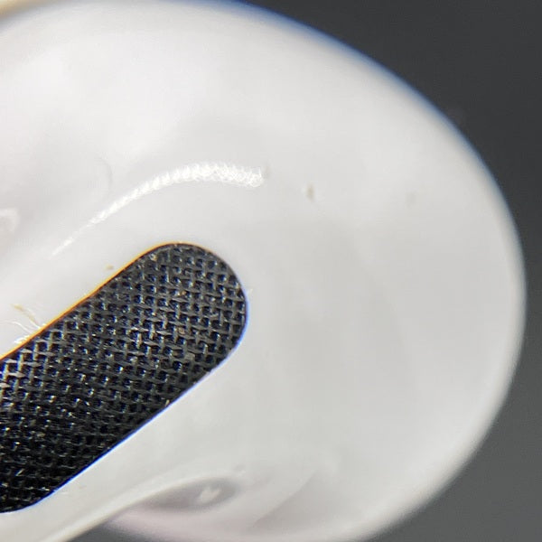 【中古】AirPods Pro MWP22J/A【日本橋】