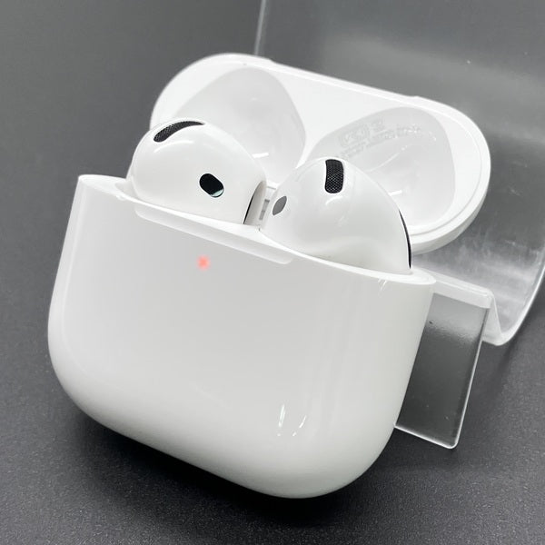 【中古】AirPods 4 MXP93J/A（アクティブノイズキャンセリング搭載）【秋葉原】
