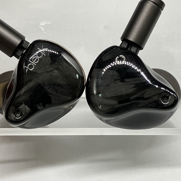 【中古】bleqk Lowmaster【名古屋】