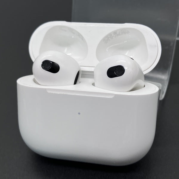 【中古】Airpods MME73J/A 3rd Generation【秋葉原】