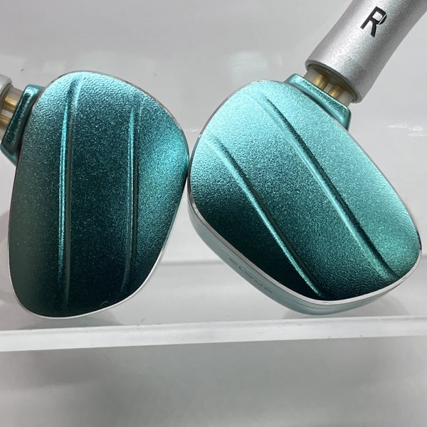 【中古】Cloud シアン（3.5mm）【秋葉原】