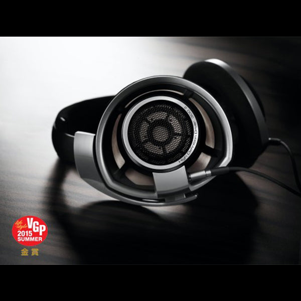 HD 800