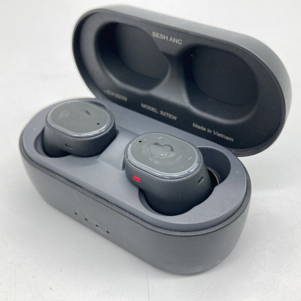 【中古】SESH ANC TRUE BLACK 【S2TEWｰP740】【日本橋】