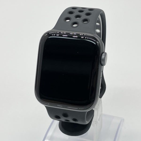 【中古】Apple Watch Series6 Nike （44mm GPS）アルミニウム スペースグレー【秋葉原】