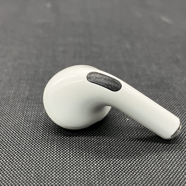 【中古】AirPods Pro （R側）【秋葉原】