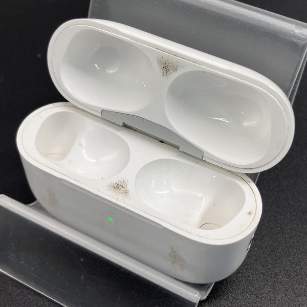 【中古】AirPods Pro (第2世代) 充電ケース (Lightning)【日本橋】