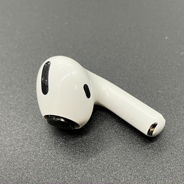 【中古】AirPods Pro （R側）【秋葉原】