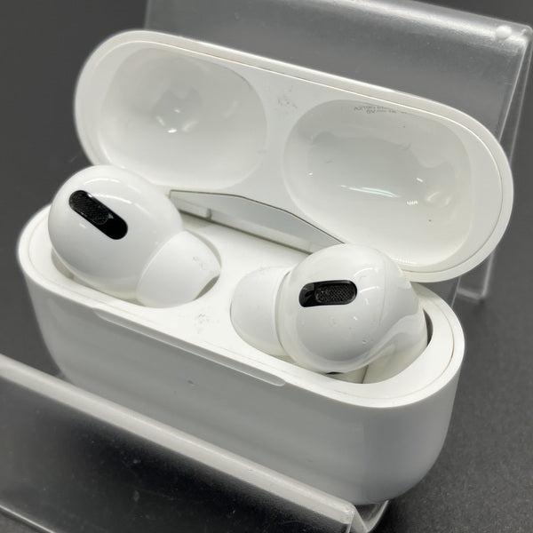 【中古】Apple AirPods Pro MLWK3J/A  (2021/Magsafe)【秋葉原】