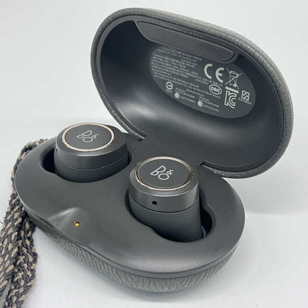【中古】Beoplay E8 Charcoal Sand【日本橋】