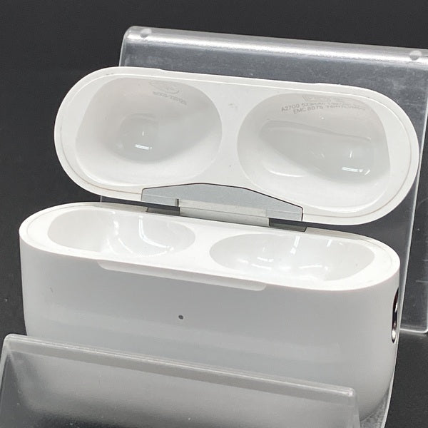 【中古】AirPods Pro (第2世代) 充電ケース (Lightning)【秋葉原】