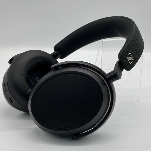 【中古】MOMENTUM 4 Wireless ブラック 【M4AEBT BLACK】【秋葉原】
