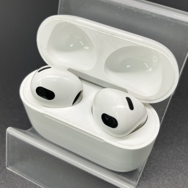 【中古】Airpods MME73J/A 3rd Generation【日本橋】