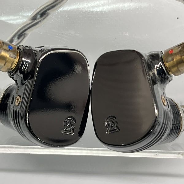 【中古】SOLARIS 2020 【CAM-5485】【秋葉原】