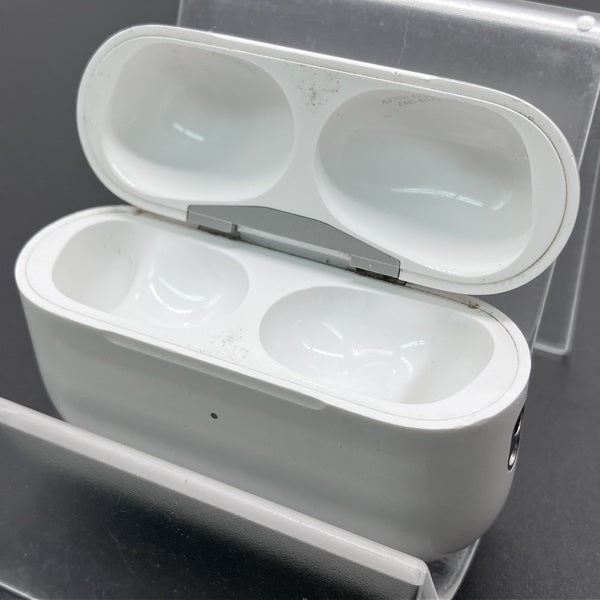 【中古】AirPods Pro (第2世代) 充電ケース (Lightning)【名古屋】