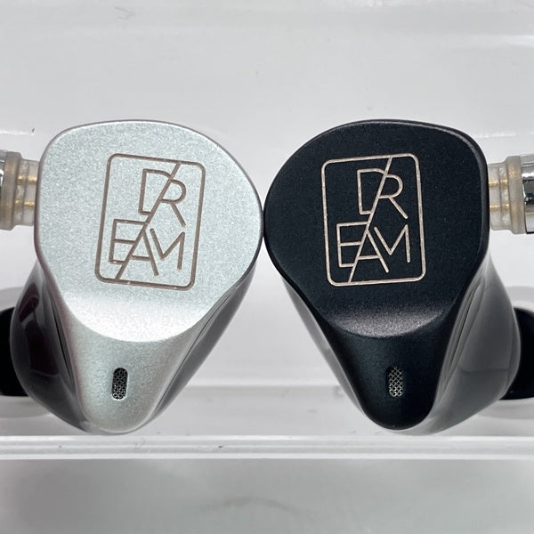 【中古】EM10【日本橋】