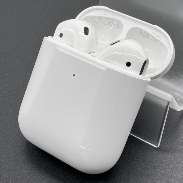 【中古】AirPods with Wireless Charging Case  MRXJ2J-A【名古屋】