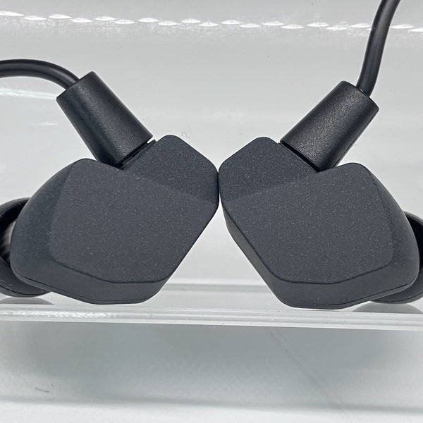 【中古】A3000 【FI-A3DPLMB】【秋葉原】