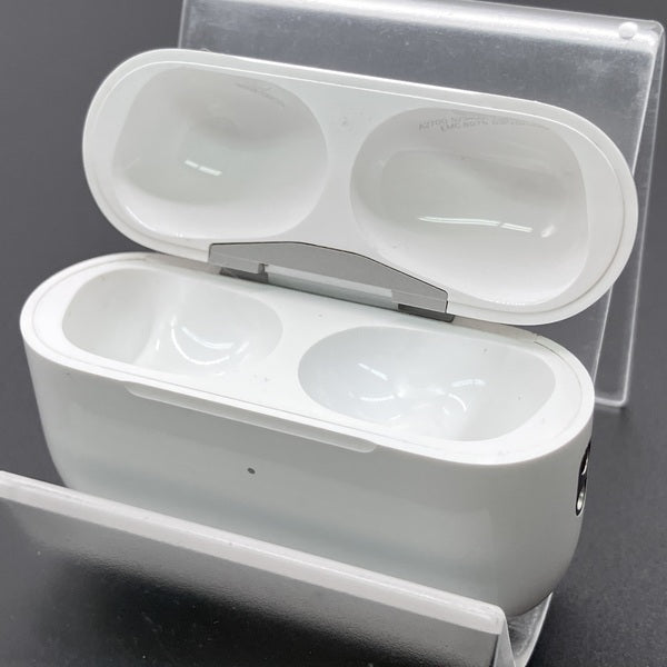 【中古】AirPods Pro (第2世代) 充電ケース (Lightning)【日本橋】