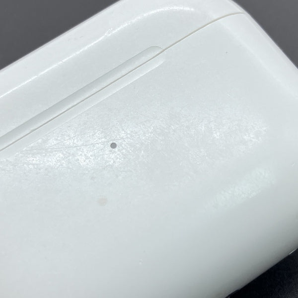 【中古】AirPods Pro (第2世代) 充電ケース (Lightning)【日本橋】