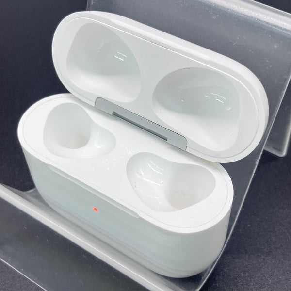 【中古】AirPods 充電ケース (第3世代)【秋葉原】