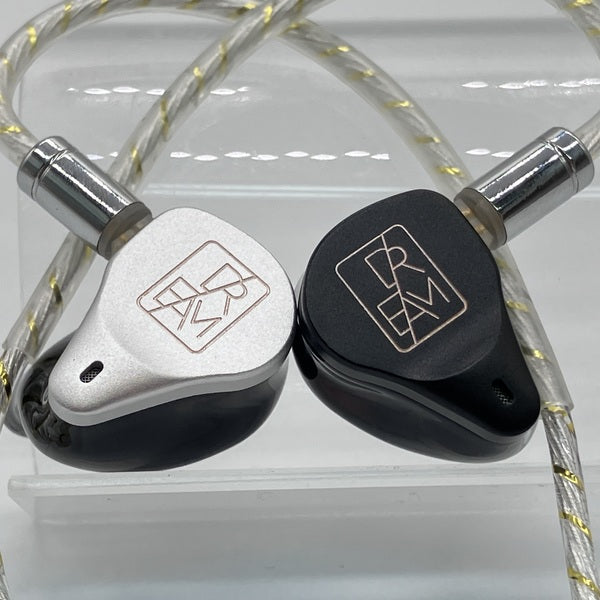 【中古】EM10【日本橋】