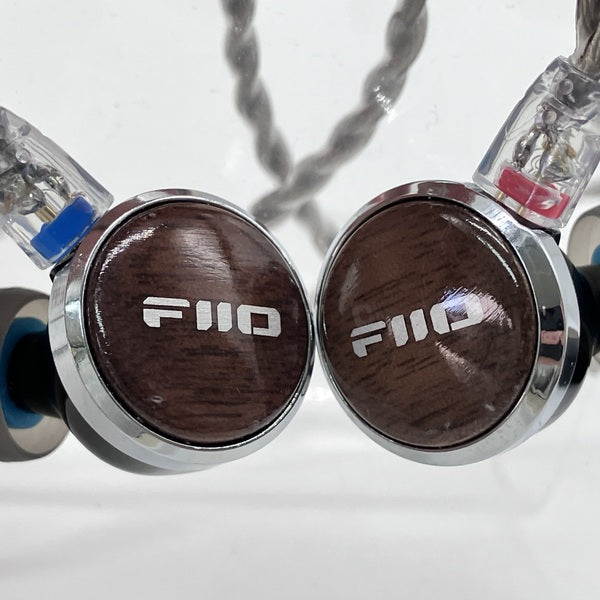 【中古】FP3 Walnut 【FIO-IEM-FP3-W】【日本橋】