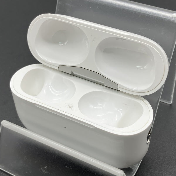 【中古】AirPods Pro (第2世代) 充電ケース (Lightning)【日本橋】