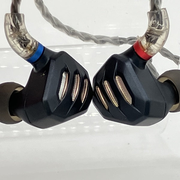 【中古】FH7s Black 【FIO-IEM-FH7S-B】【秋葉原】
