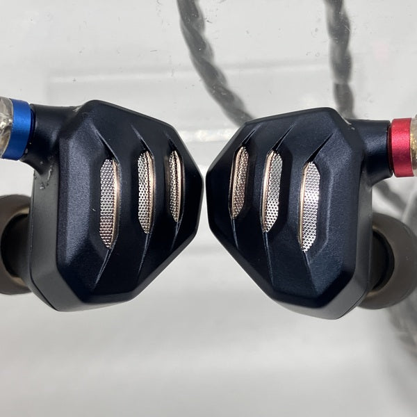 【中古】FH7s Black 【FIO-IEM-FH7S-B】【名古屋】