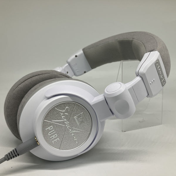 【中古】Signature PURE WHITE 【ULT-SIG-PURE-WHT】【秋葉原】