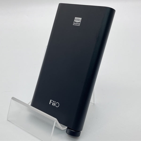 【中古】Q3 【FIO-Q3】【日本橋】