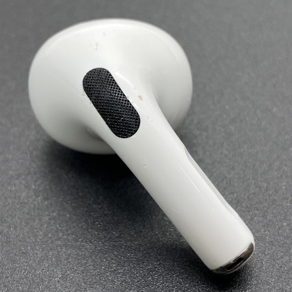 【中古】AirPods Pro （R側）【秋葉原】