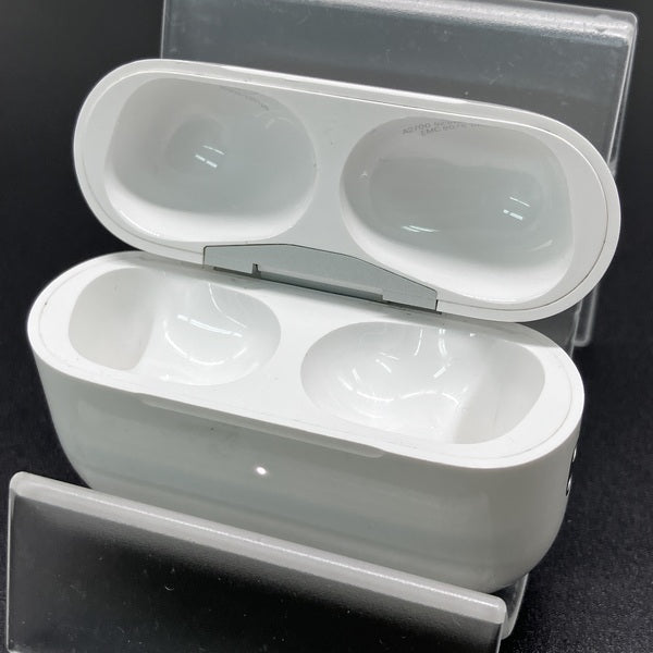 【中古】AirPods Pro (第2世代) 充電ケース (Lightning)【日本橋】