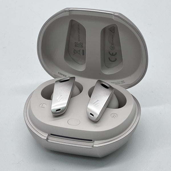 【中古】NeoBuds Plus ブラック【秋葉原】
