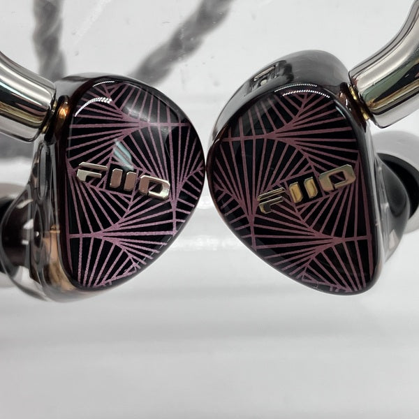 【中古】FX15 【FIO-IEM-FX15-B】【秋葉原】